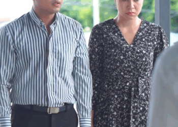 [ครบชุด] T2906007 ปากบอกร กเม แต ความล บเต มม อถ อ!