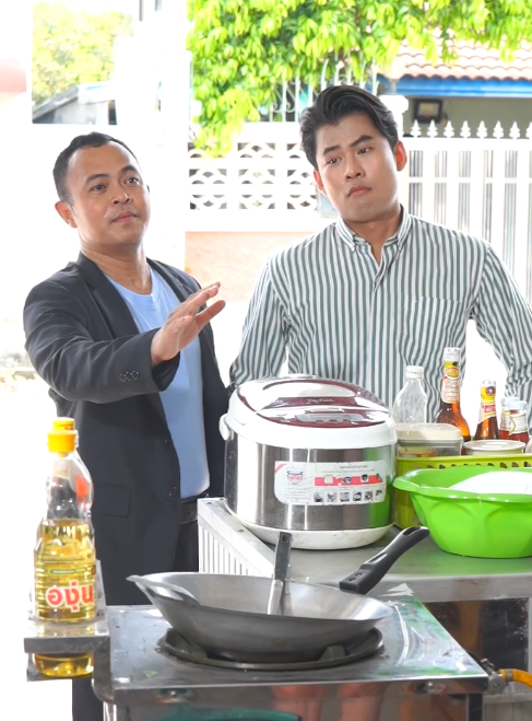 [ครบชุด] T2507128 รวยเพราะโดนด อยค