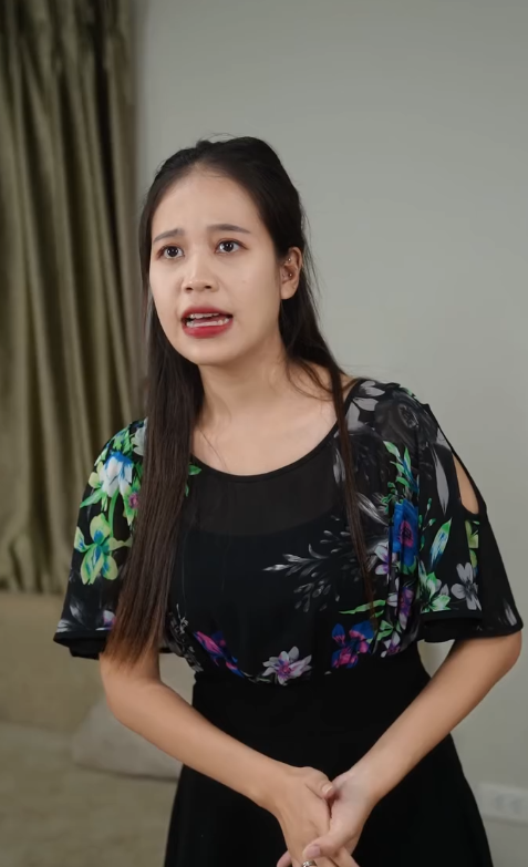 [ครบชุด] T2208044 เห นผ ชายมาตามตอแยแฟนต วเอง