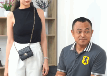 [ครบชุด] T3008015 แฟนเก า