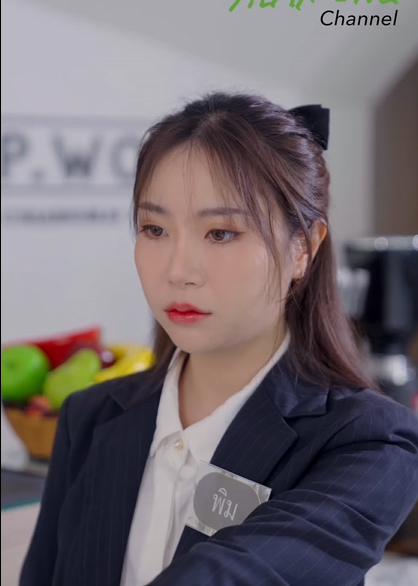 [ครบชุด] T2701065 กค าส งให พน กงานกราบขอโทษหมา เพราะพน กงานทำให หมาล กค าตกใจ