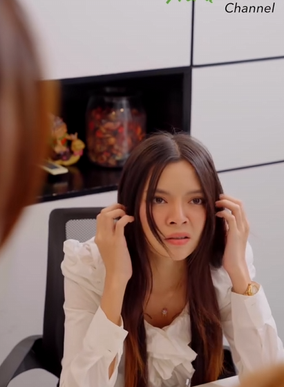 T2901021 สาวคนน มาเดทก บผ ชายอาย กคนต างค ดว าเธอหว งสมบ จากค ณล part 2