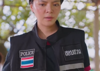 T2601165 างด าวโดนตำรวจไล แต หญ งคนน กท งไว กลางน part 2