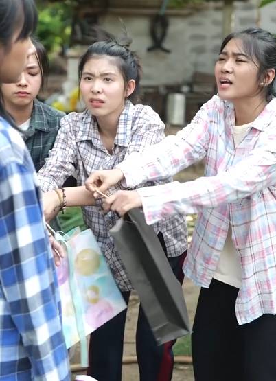 [ครบชุด] T0202230 เม อโทรศ พท เป นเหต จนได ประธานมาเป นแฟน