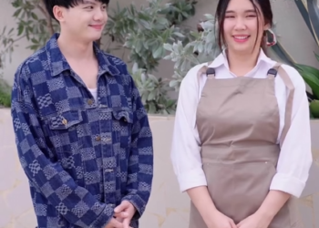 [ครบชุด] T2702354 กค ายกคอมยกเคร องปร นมาทำงานท านกาแฟ แถมส งน ำแค ขวดเด ยว ณค ดย งไง